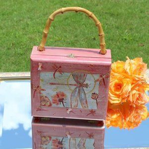 Dragonfly cigar purse